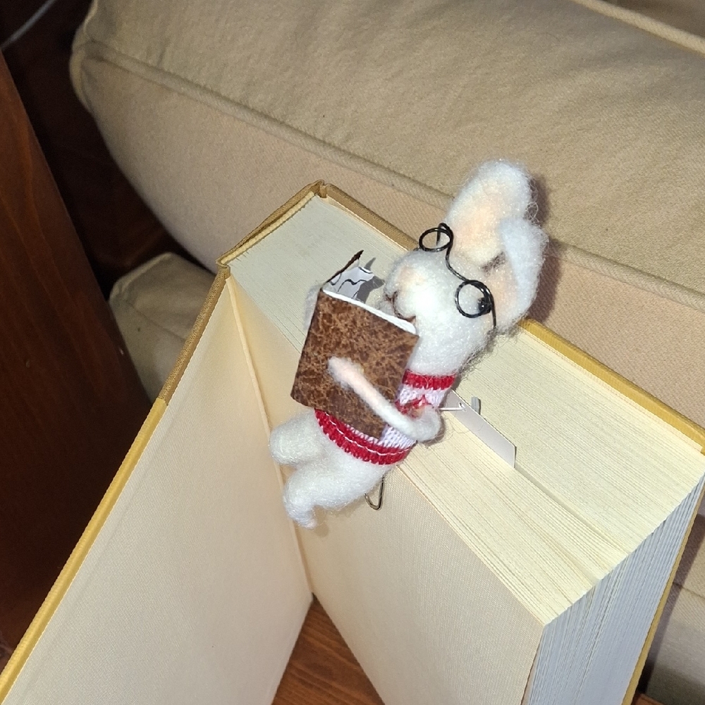 NIB Felted Rabbit Bookmark